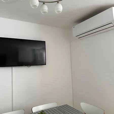 Apartment Modern And Bright 5 Bedroom Del Prado *