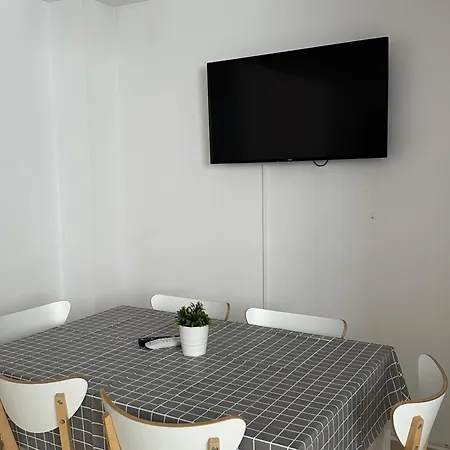 Apartment Modern And Bright 5 Bedroom Del Prado Gandia