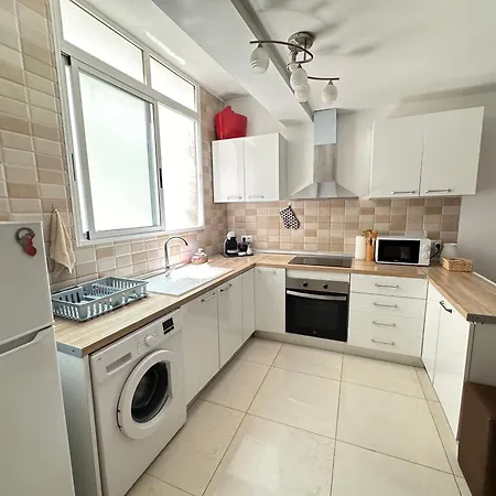 Modern And Bright 5 Bedroom Del Prado Gandia